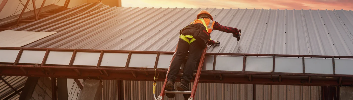 Unique Roofing 1400 x 400